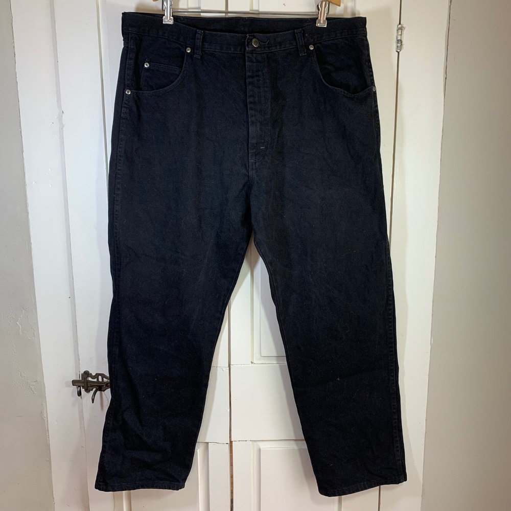 Wrangler Rugged Wear Mens Black Straight Leg Denim Jeans 42x30 Casual Grunge
